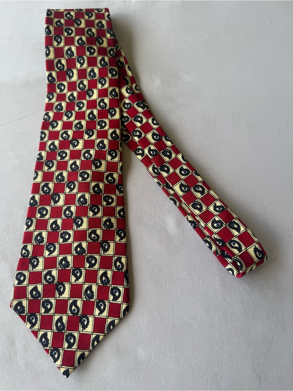 Perry Ellis Red and Ivory Geometric Silk Tie